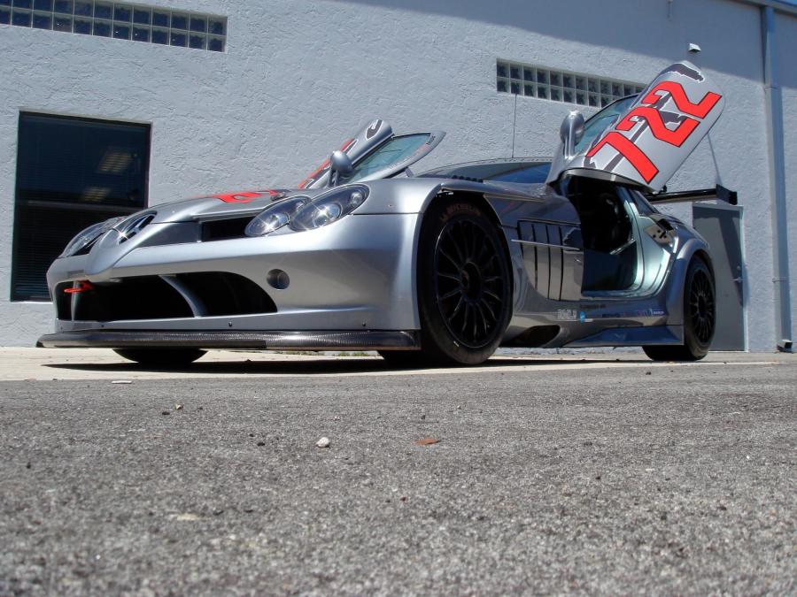  Mercedes-Benz SLR McLaren 722 GT 2007 года  (фото 10 из 20)